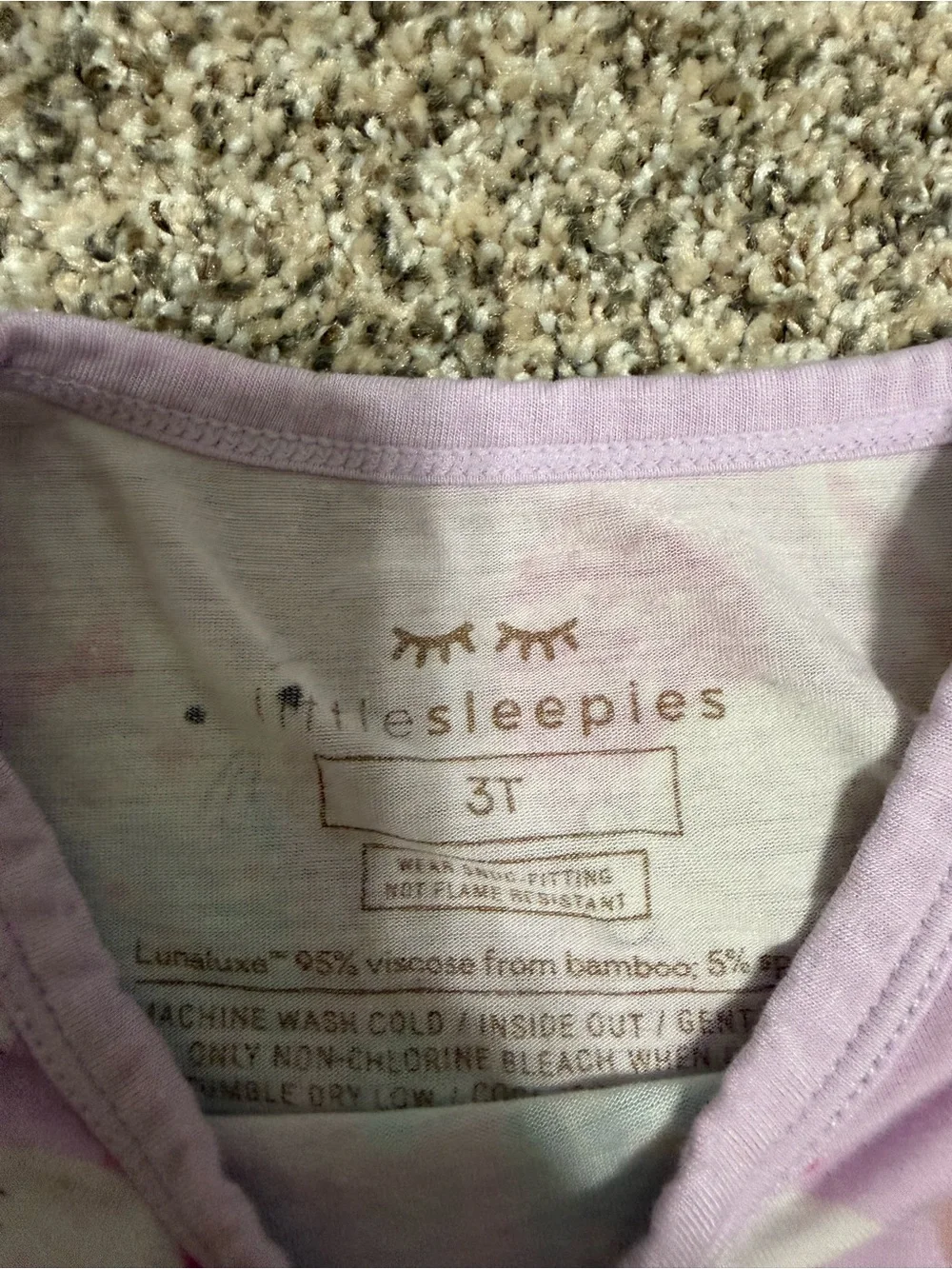 LITTLE SLEEPIES Girls' Lavender Bunny Print Short Pajama Set 3T